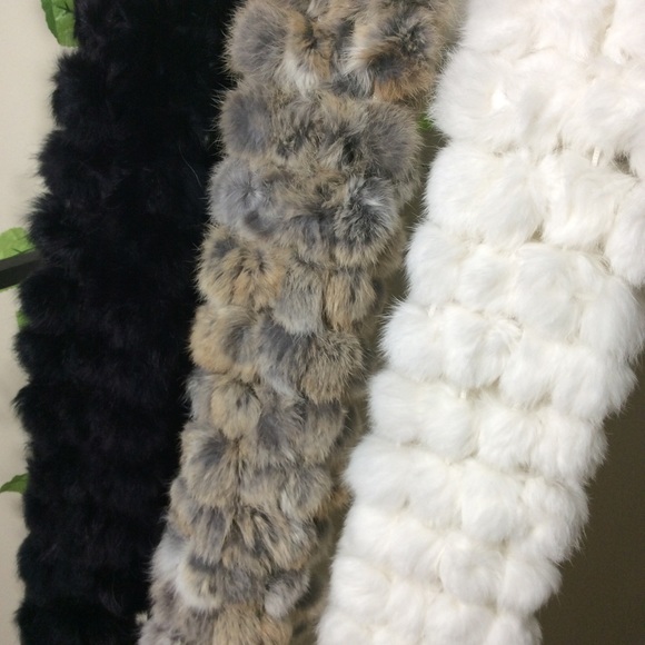 🎀FUR SCARF RABBIT SOFT BALL WRAP LONG FURRY WARM LONG BALLS WINTER MULTI STYLE - Picture 10 of 11